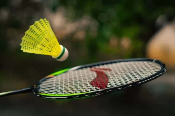 Cosco Aero 707 Nylon Badminton Shuttlecock - Image 3
